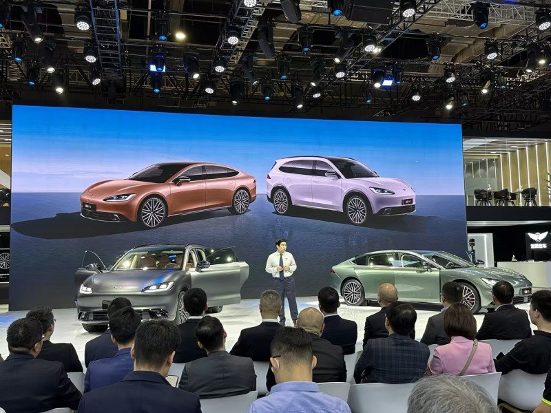 “新“ 远航”新”出发 大运集团远航品牌携旗下新能源车型亮相2024北京车展