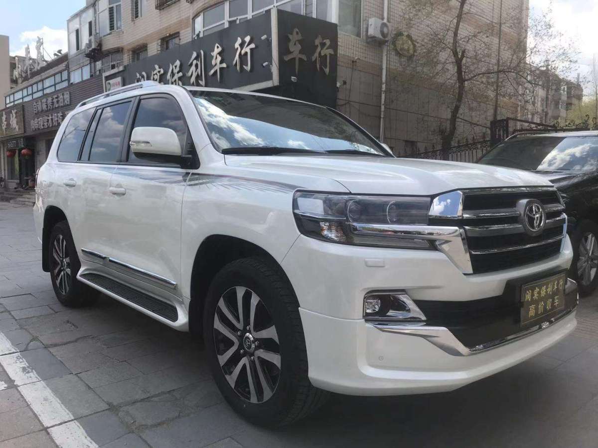 丰田中东版兰德酷路泽团购优惠40万 售全国